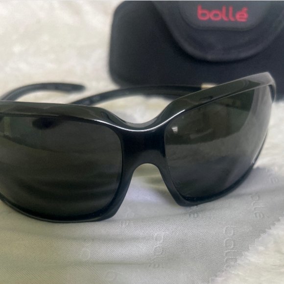 BOLLE VALENCIA POLARIZED WOMENS SUNGLASSES LIKE NEW - Picture 1 of 5